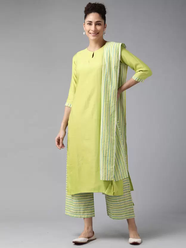 Women Rayon Cotton Green Kurta and Palazzo Set