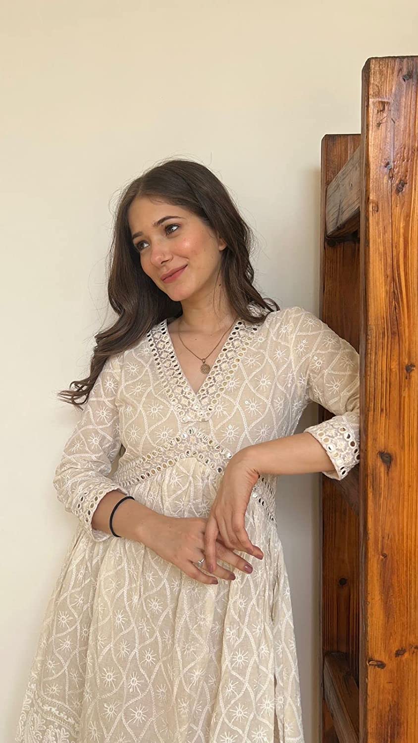 Women Chikan Embroidery Cotton Blend Flared Kurta (White)