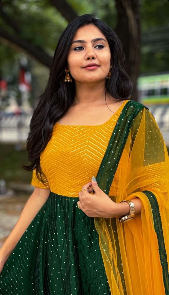 Anarkali Kurta with shawl