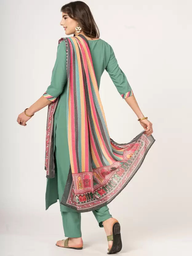 Women Sea Green Kurta set with Multicolor Dupatta