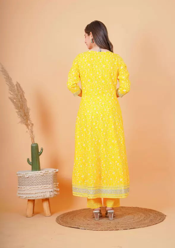 Women Yellow Embroidered Kurta set and dupatta