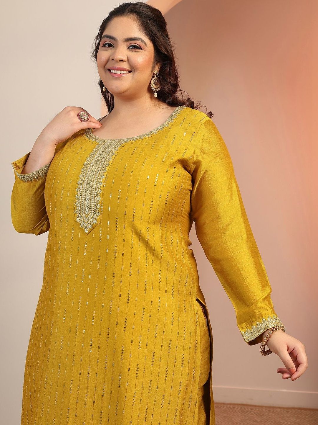 Plus Size Women Ethnic Motifs Embroidered Kurta Suit Set