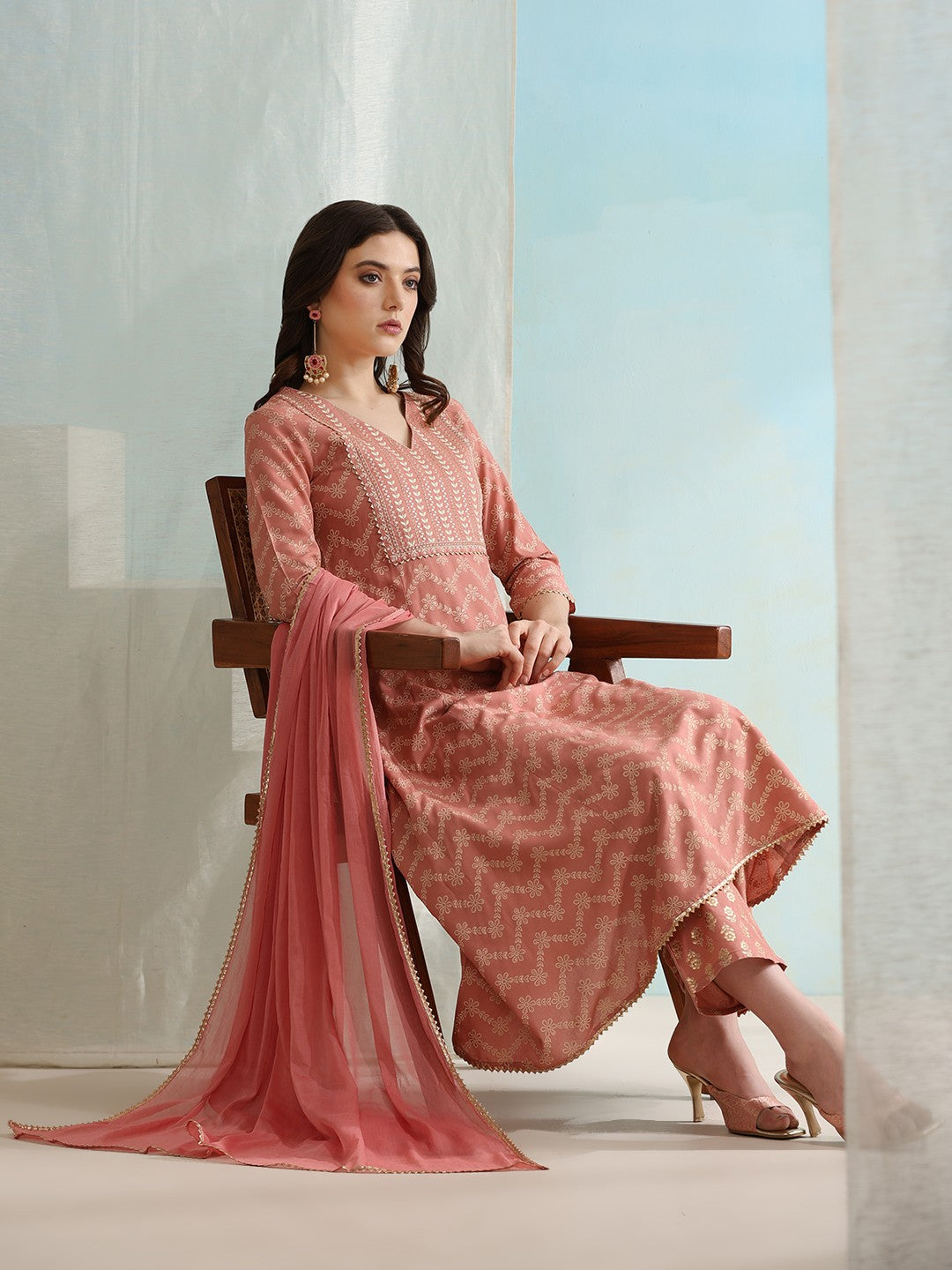 Floral Embroidered Regular Sequinned Kurta with Palazzos & Dupatta