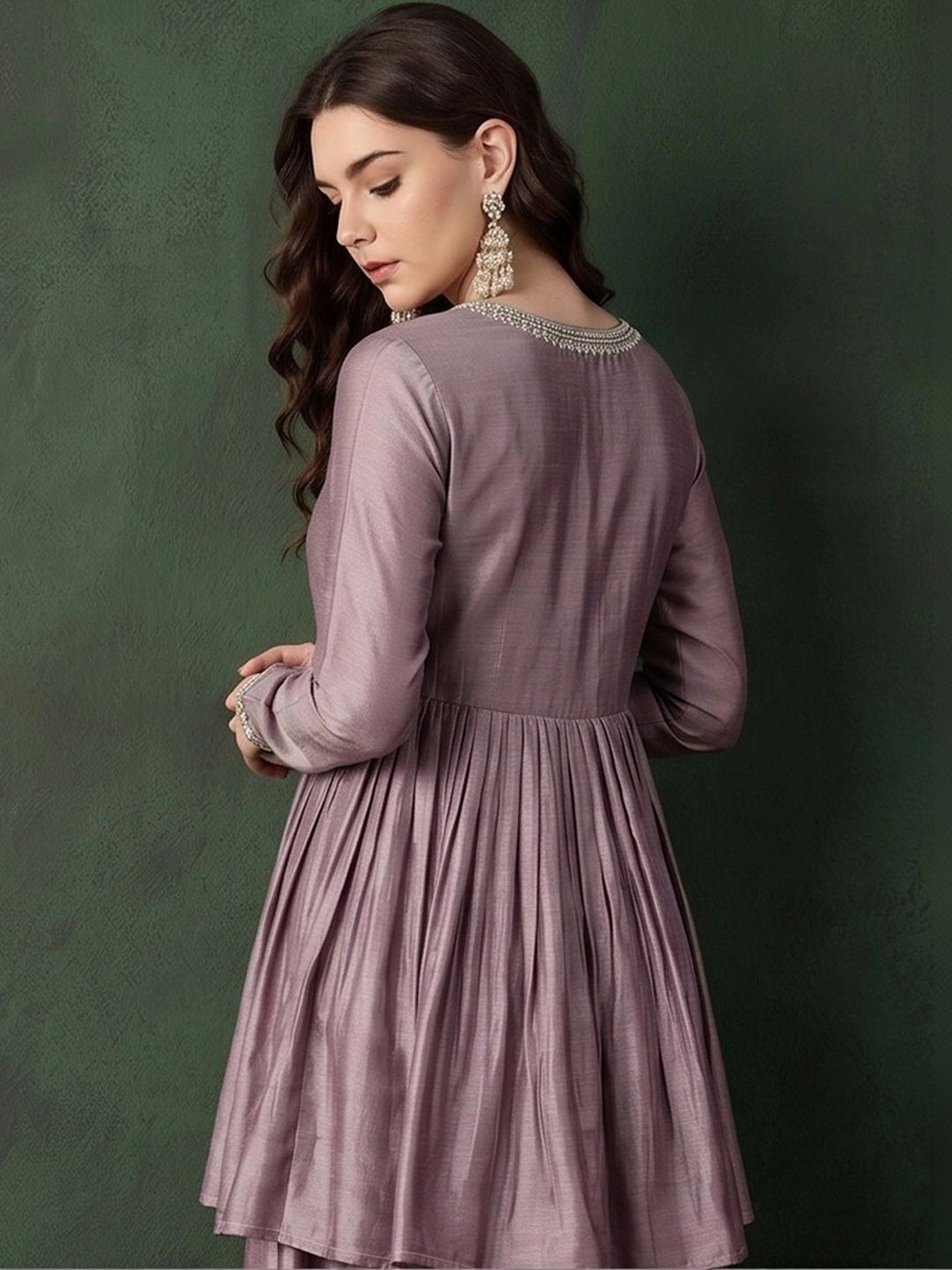 Women Empire Thread Work Kurta with Palazzos