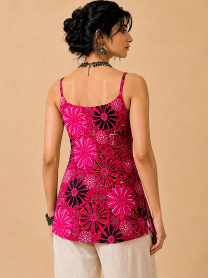 Women Ethnic Rayon Sleeveless Round Neck Backless Short Kurti