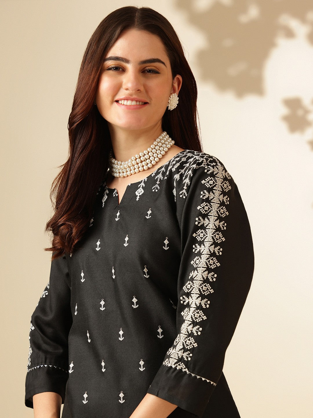 Black Ethnic Motifs Embroidered Thread Work Straight Kurta & Trouser With Dupatta