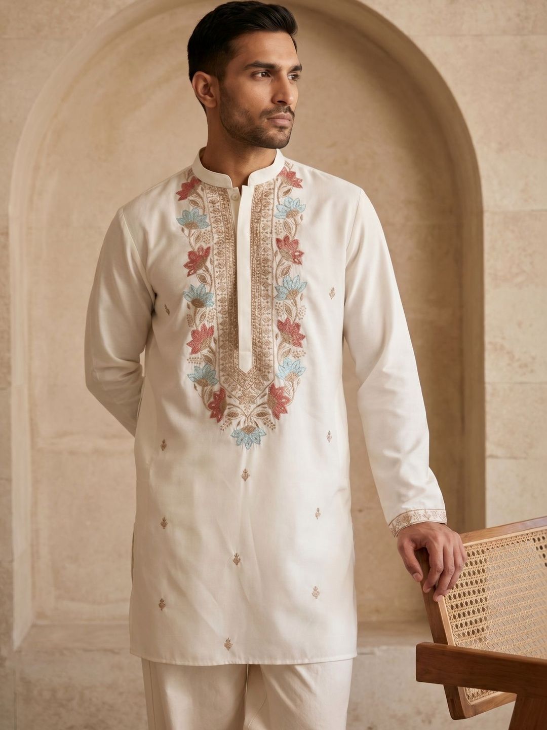 Men Floral Embroidered Regular Thread Work Kurta With Korean Pants