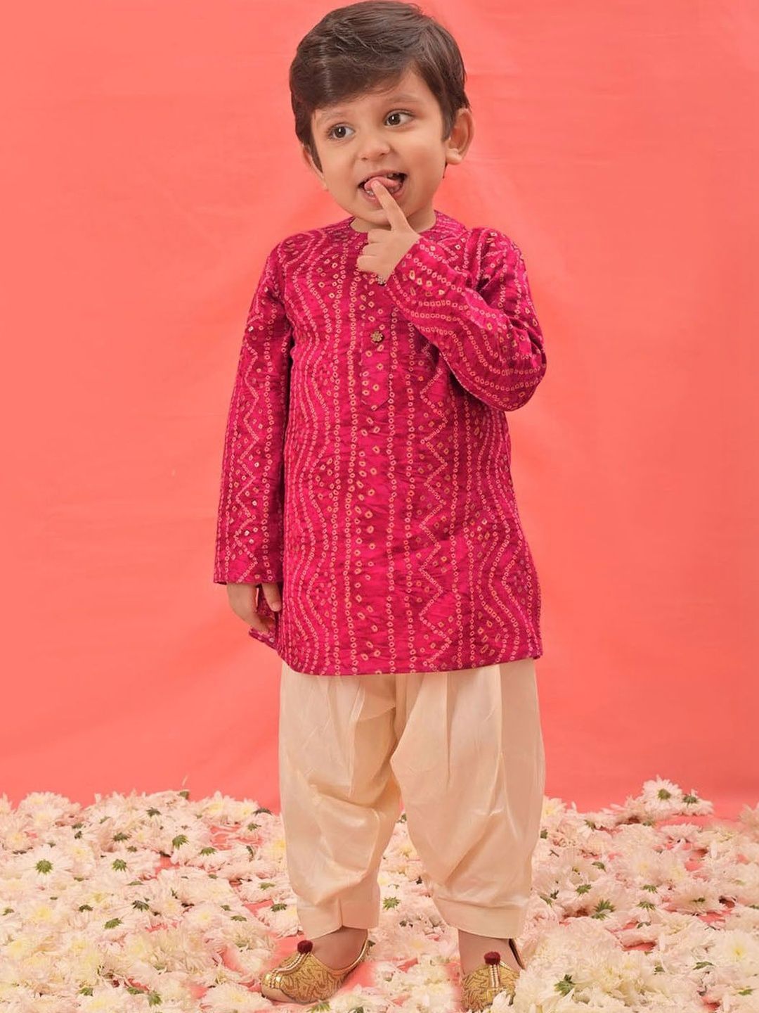 Boys Pink Bandhani Kurta & Patiyala Set