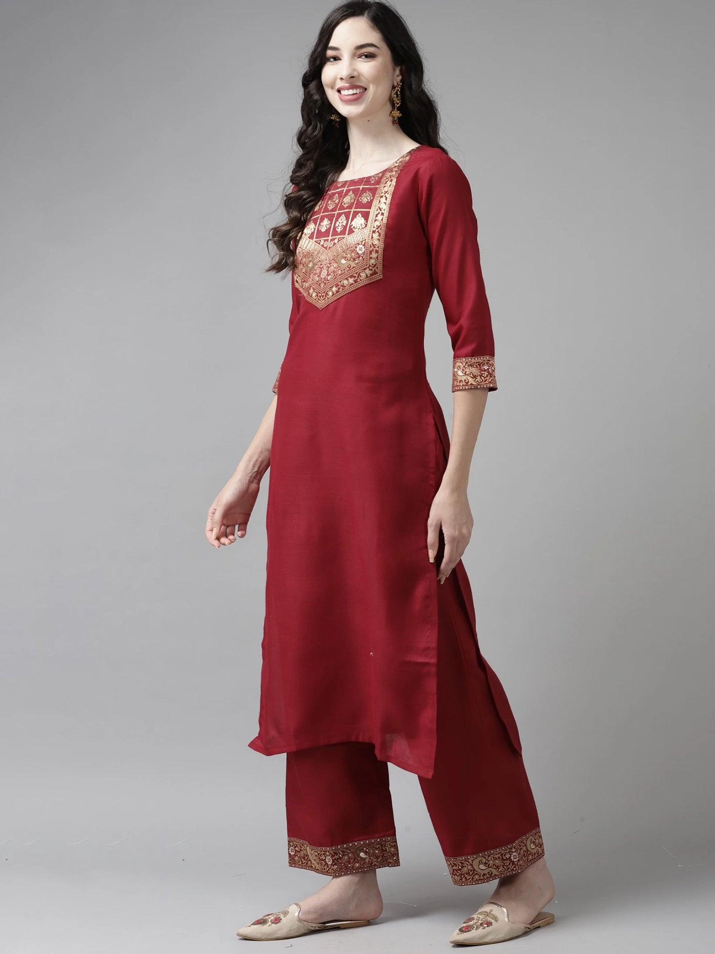 Women Cotton Blend Kurta Palazzo Set