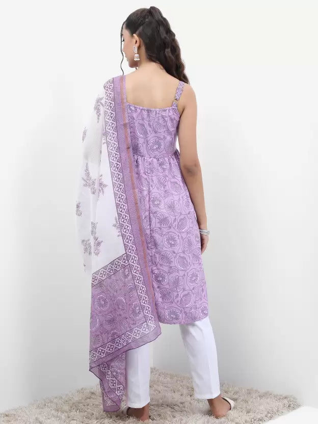 Women Cotton Blend Kurta Set