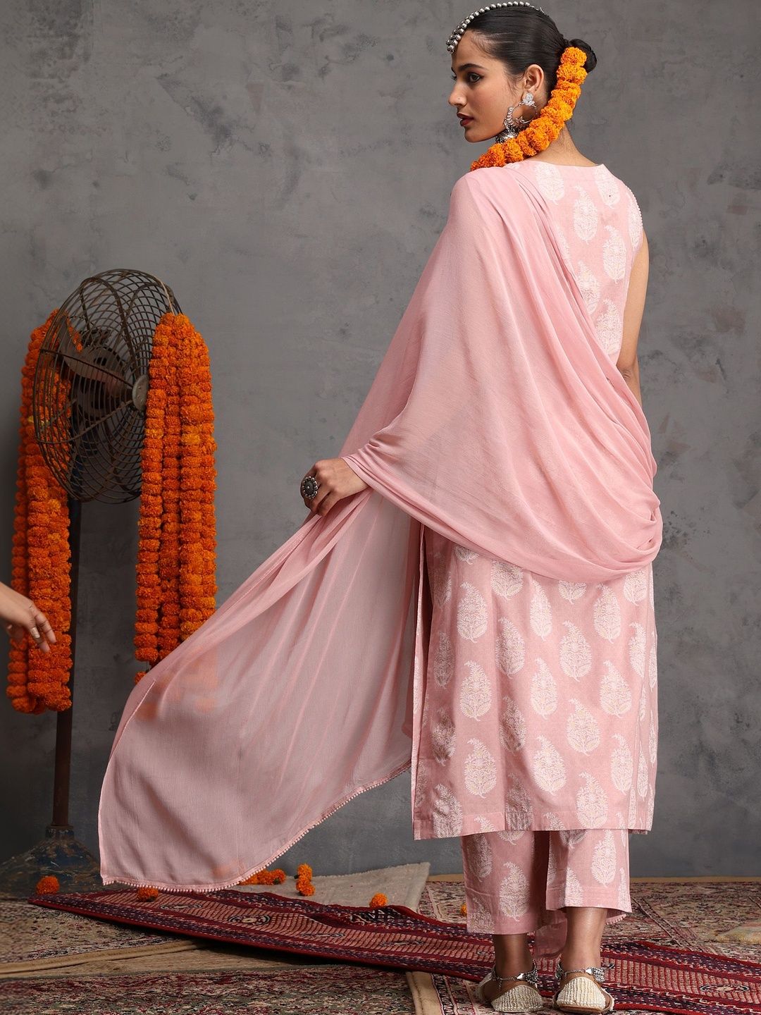 Women Ethnic Motifs Printed Regular Pure Cotton Kurta with Trousers & With Dupatta