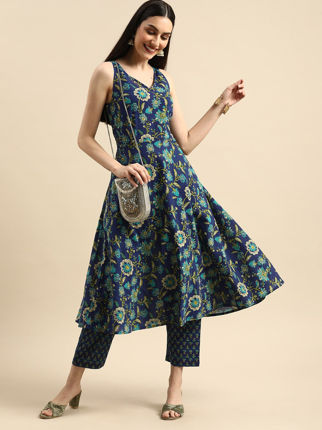 Women Navy Blue Floral Printed Styled Back Pure Cotton Kurta with Trousers