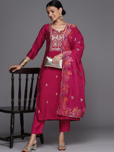 Floral Yoke Design Zari Sweetheart Neck Kurta With Trousers & Dupatta