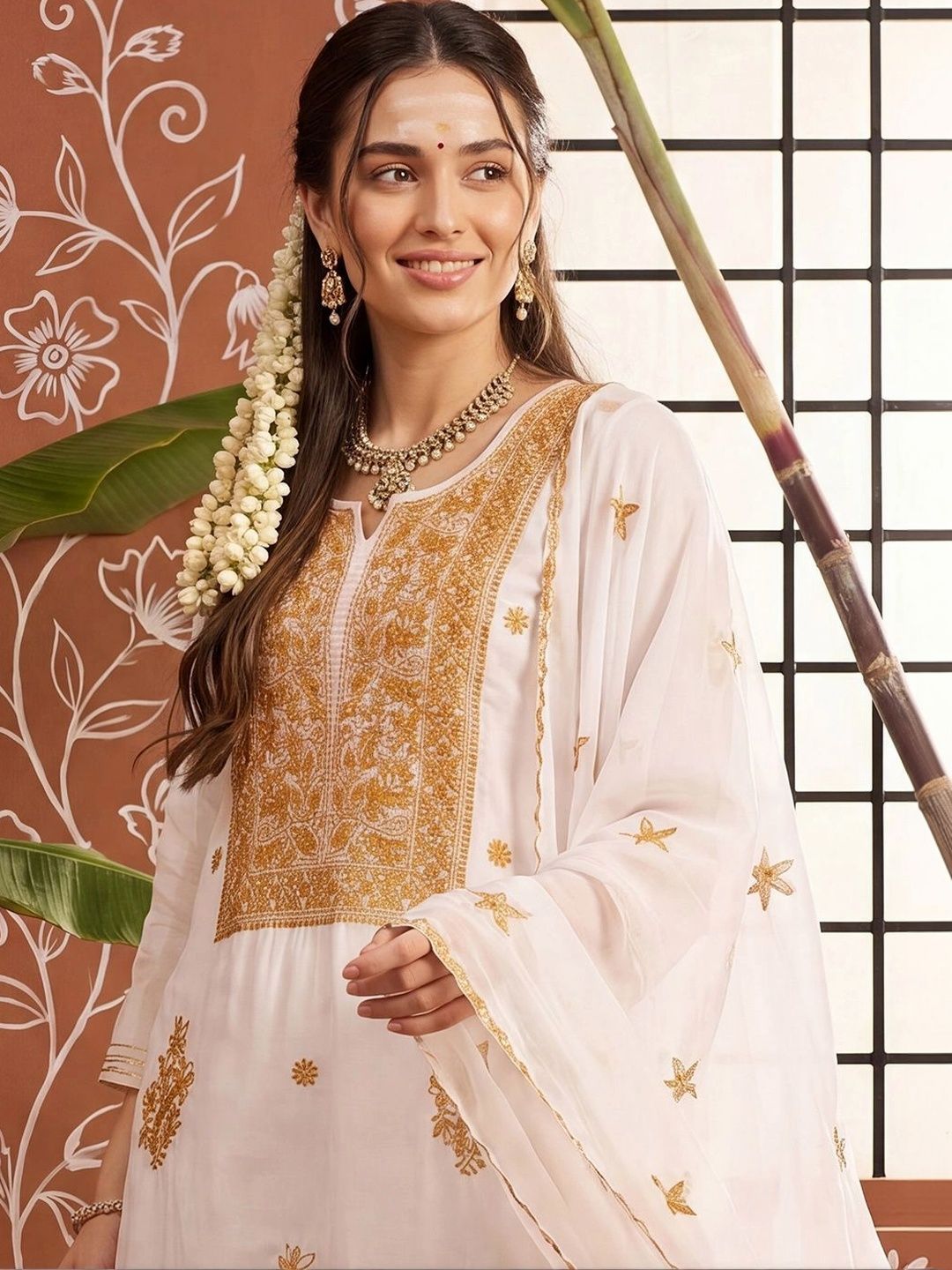 Women Ethnic Motifs Embroidered Regular Thread Work Kurta with Trousers & With Dupatta