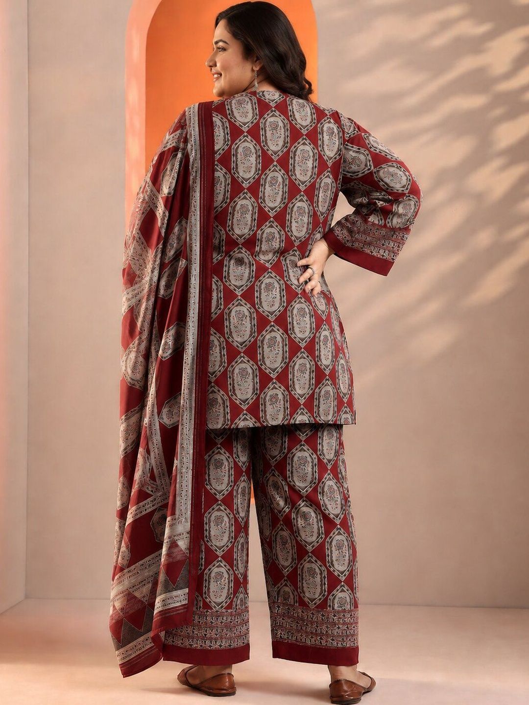 Plus Size Women Ethnic Motifs Printed Kurta with Palazzos & Dupatta