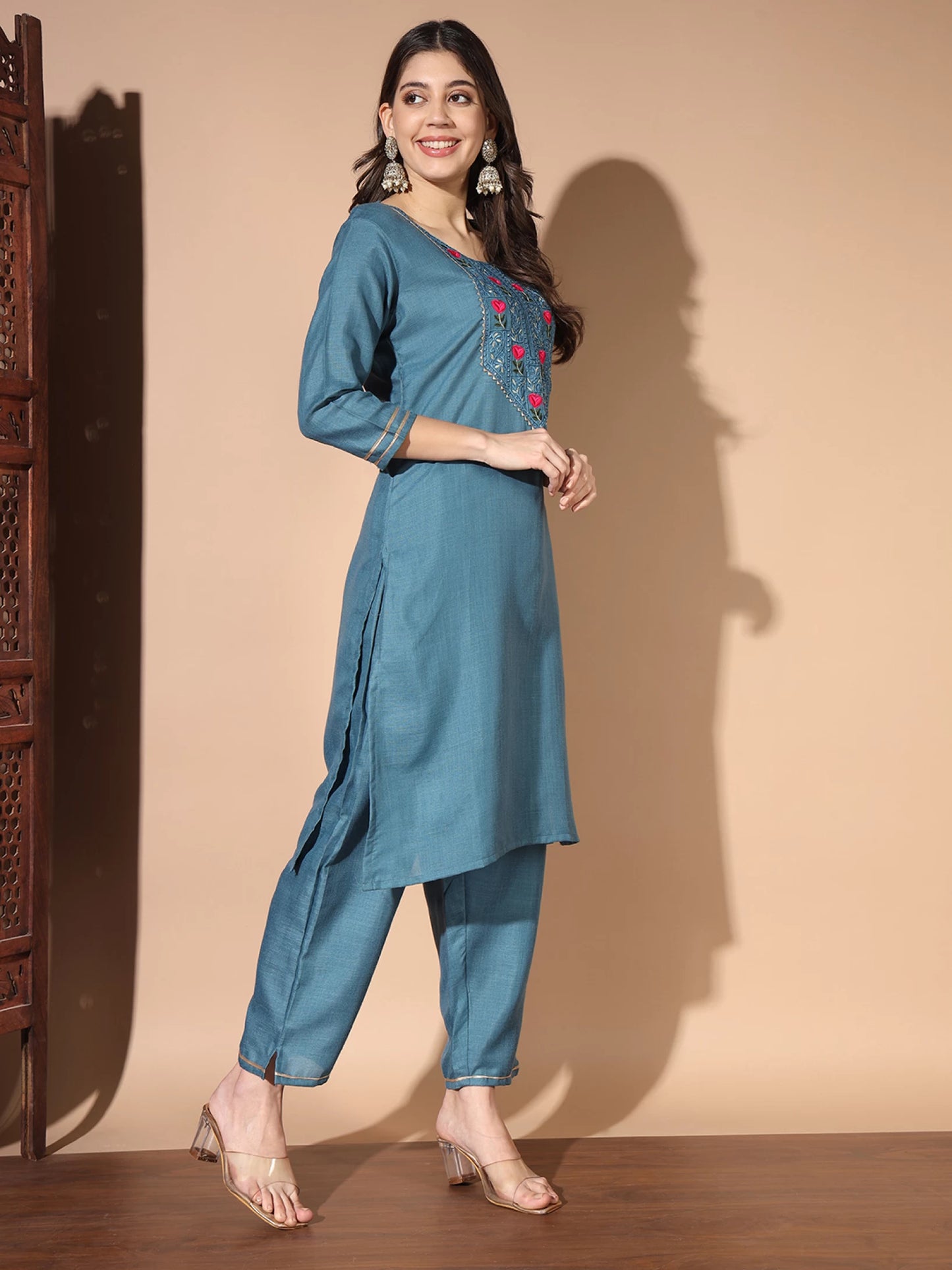 Women Cotton Blend Kurti Pant Dupatta Set