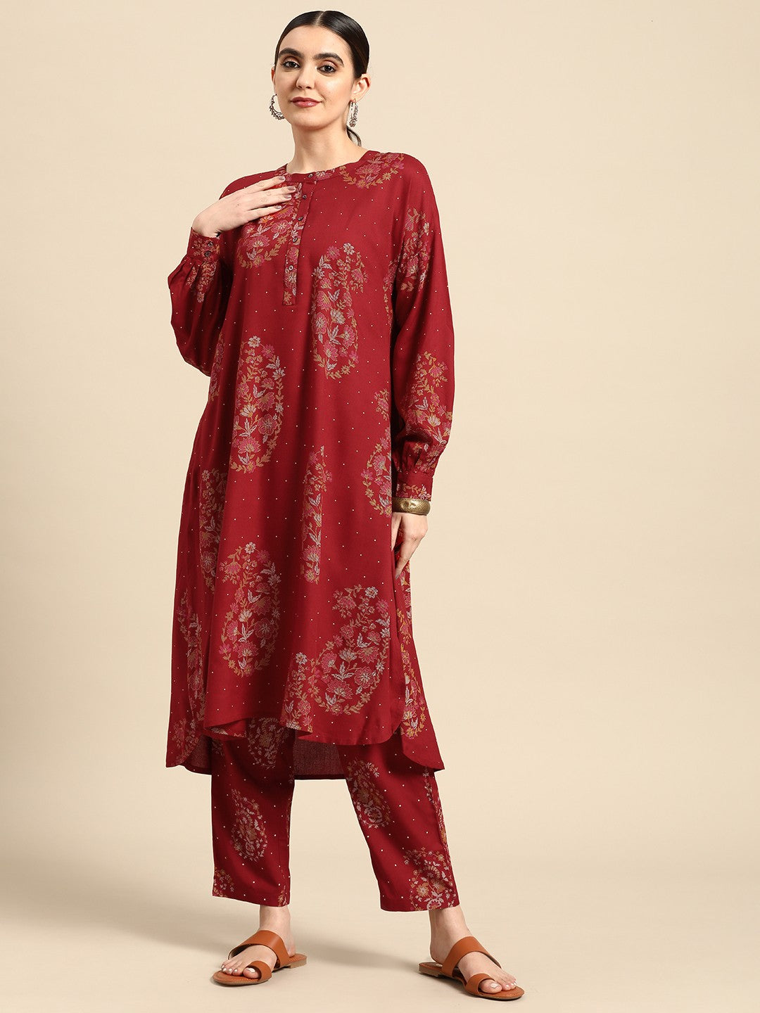 Women Paisley Printed Pleated High-Low Kurta with Trousers