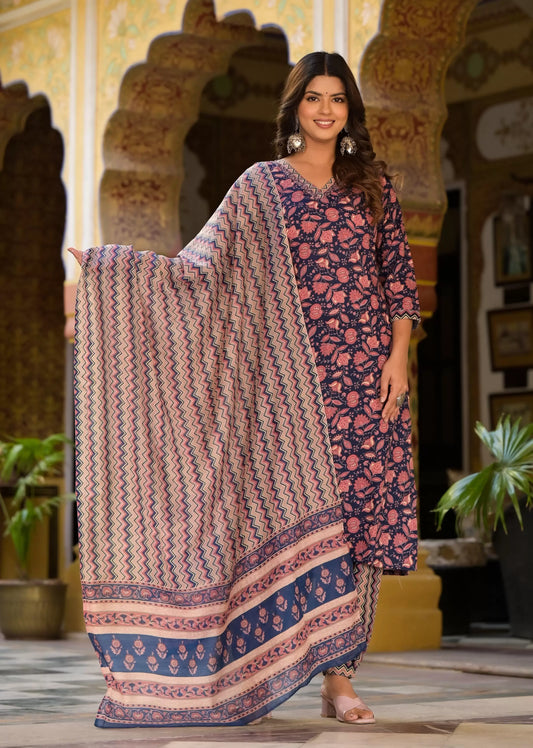 Women Viscose Rayon Kurta Pant Dupatta Set