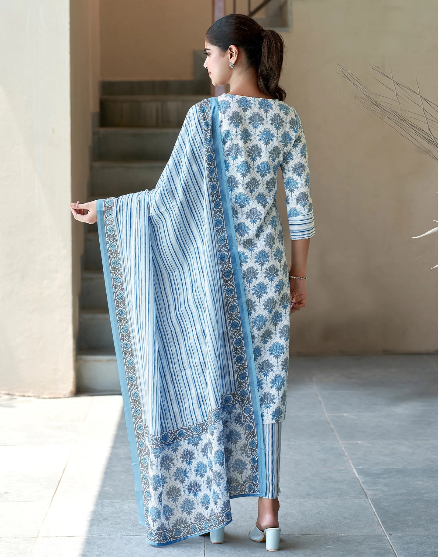 Women Viscose Rayon Kurta Pant Dupatta Set