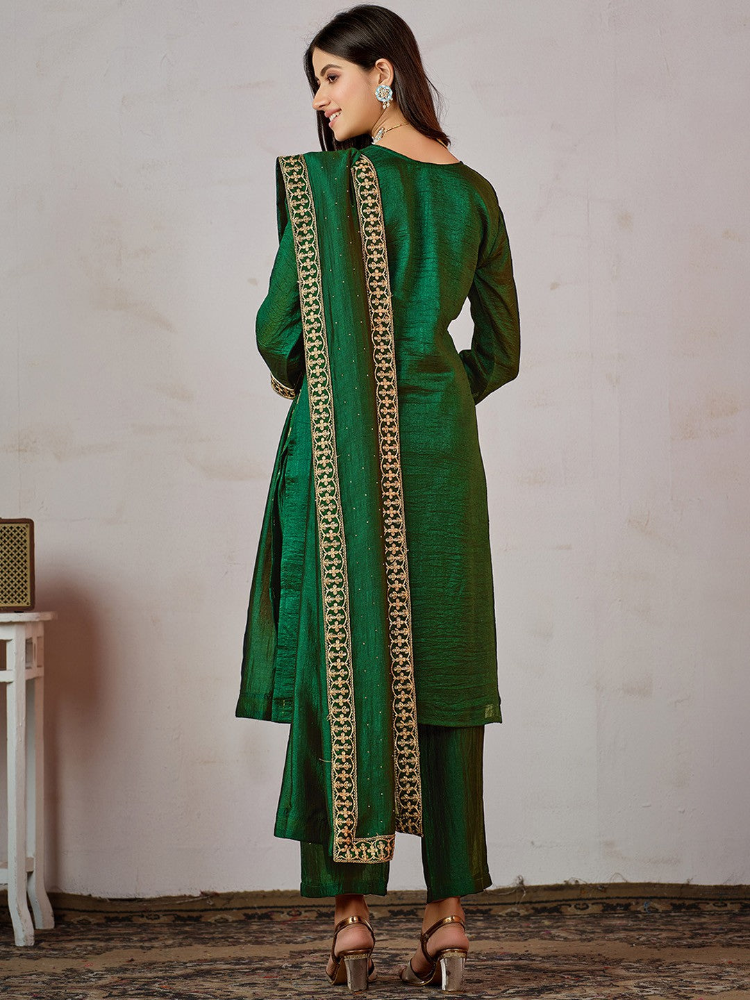 Green Ethnic Motifs Embroidered Kurta with Churidar & Dupatta