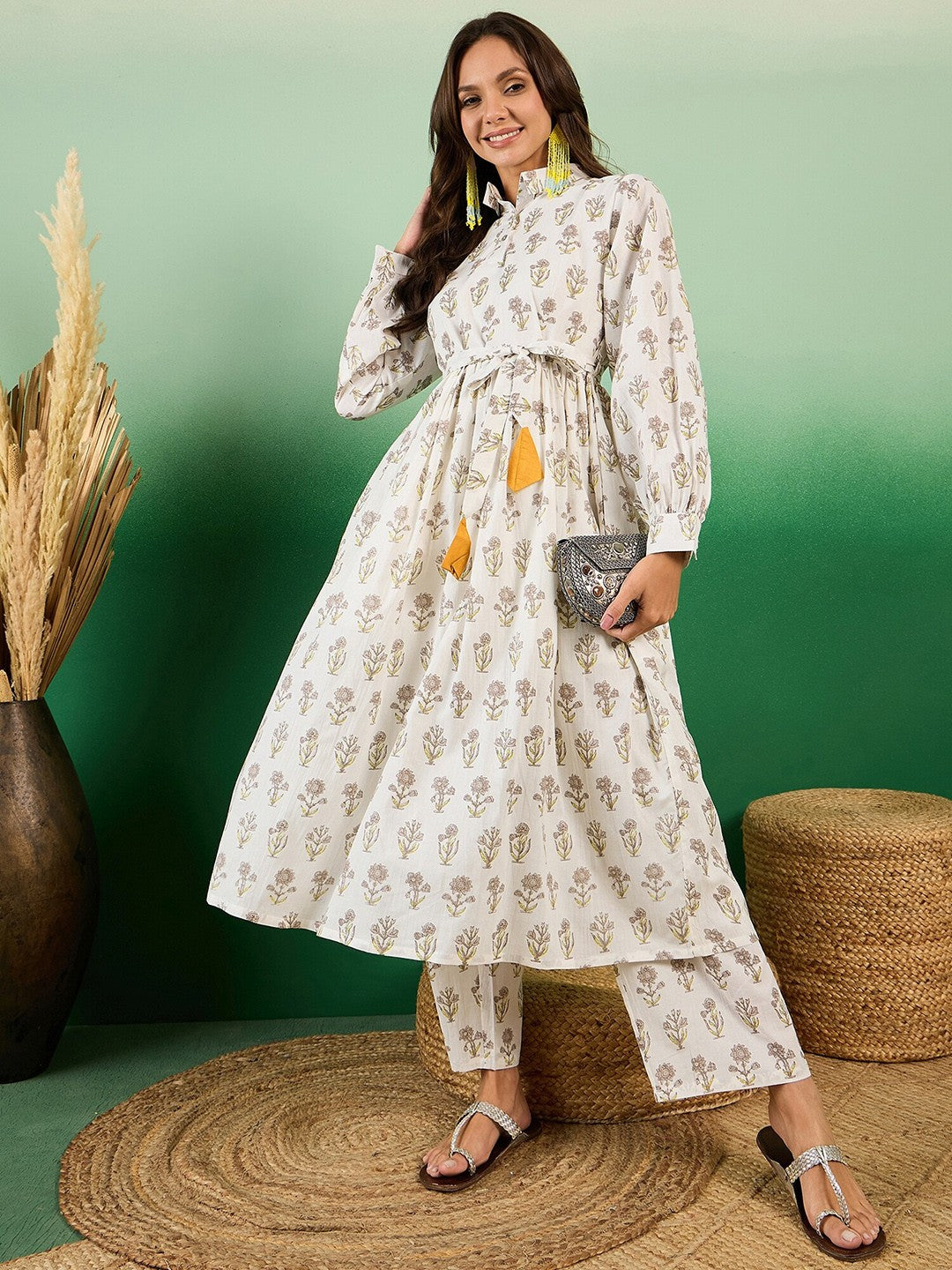 Floral Printed Pure Cotton Shirt Collar Kurta With Trousers