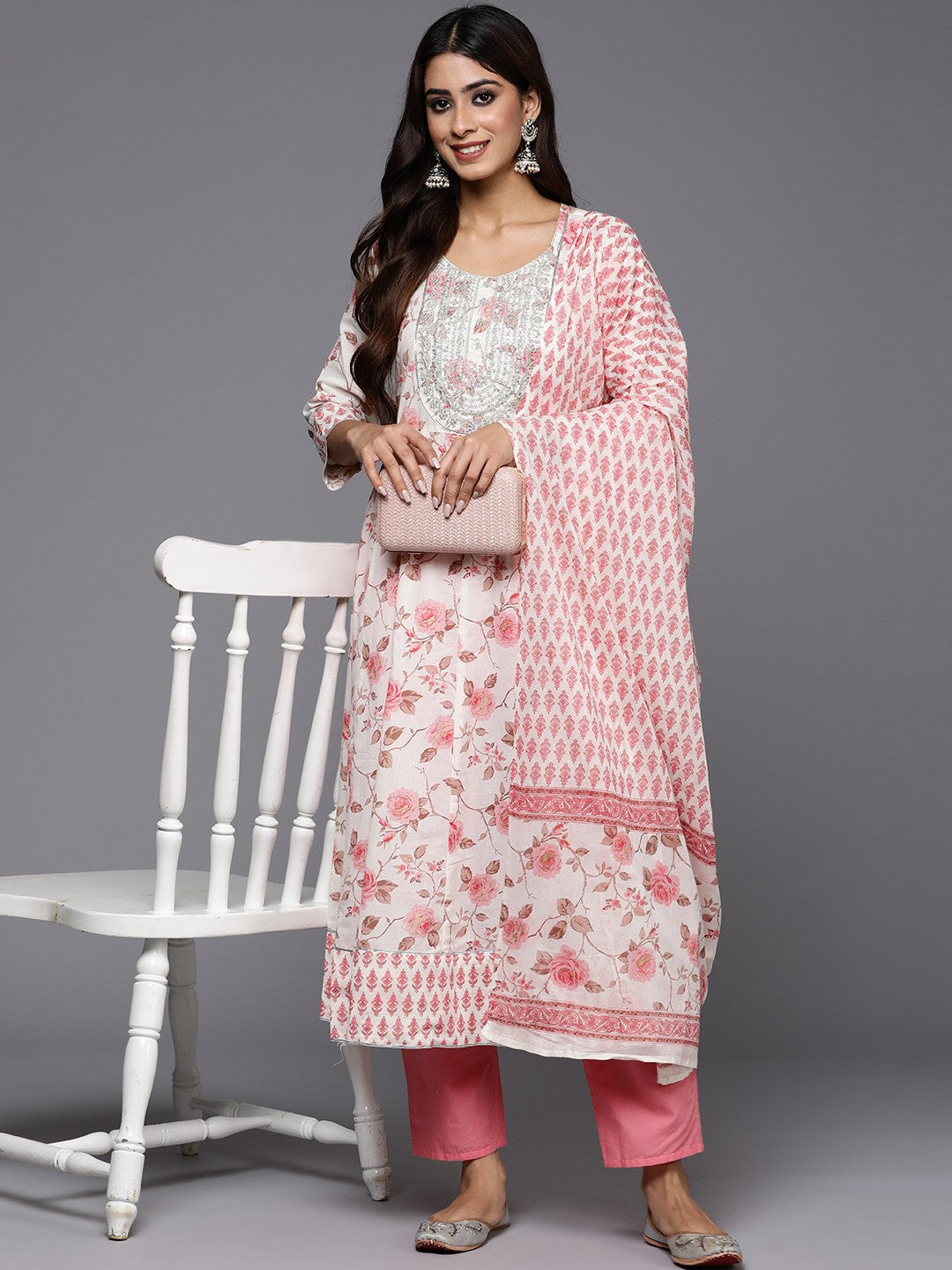 Women Floral Embroidered Sequinned Pure Cotton Kurta with Trousers & With Dupatta