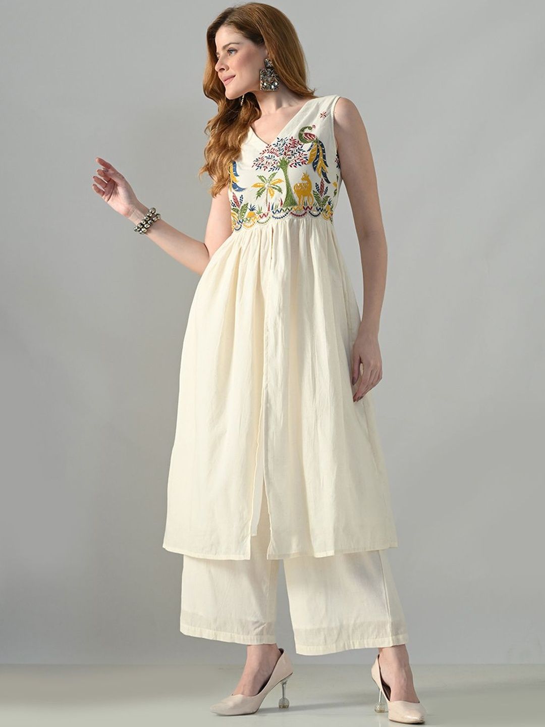Women Ethnic Motifs Embroidered Empire Thread Work Pure Cotton Kurta with Palazzos