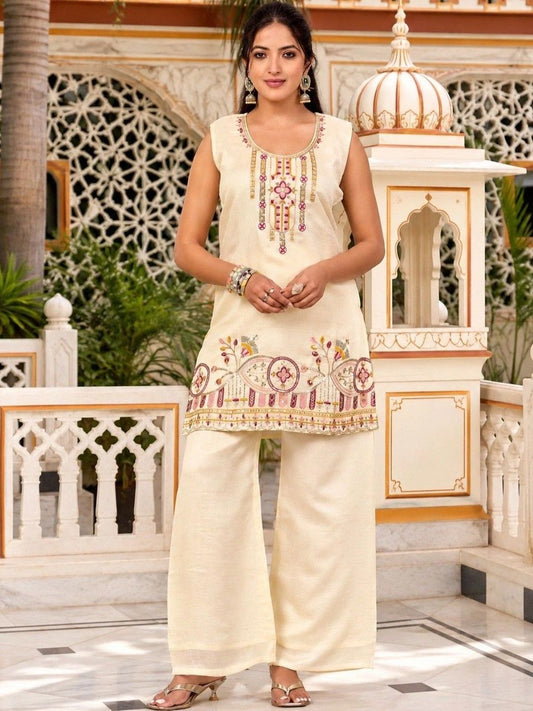 Women Ethnic Motifs Embroidered Regular Thread Work Kurti with Palazzos