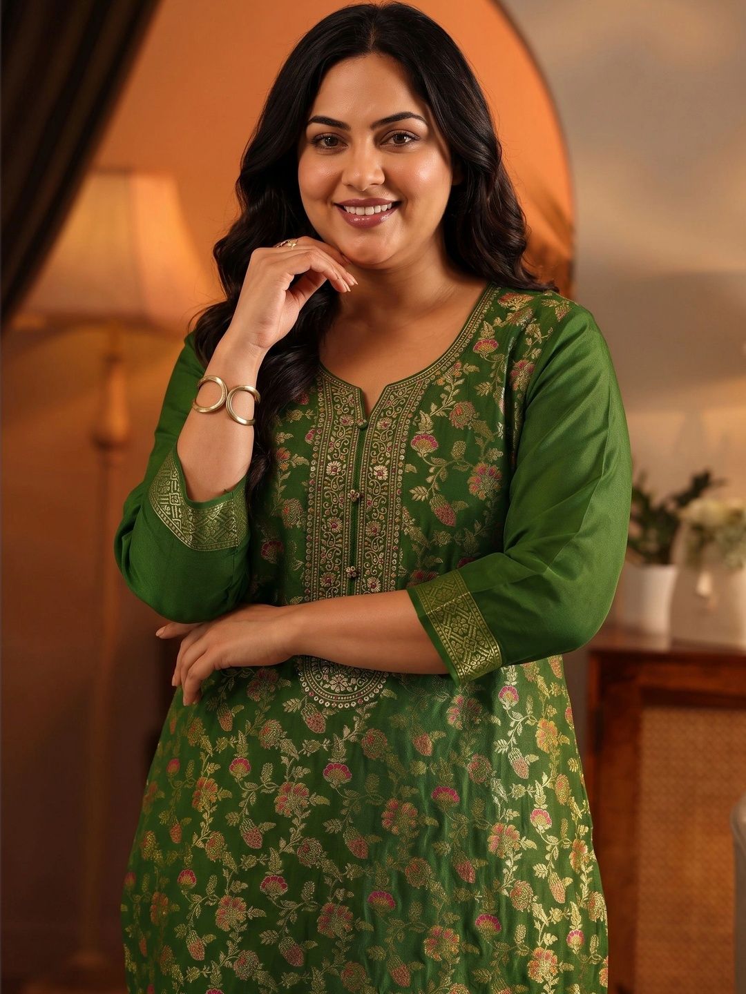 Women Ethnic Motifs Embroidered Regular Kurta with Trousers & With Dupatta