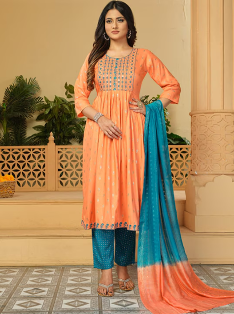 Floral Embroidered Thread Work Kurta & Trousers With Dupatta