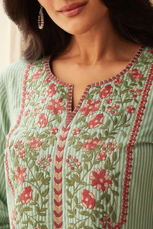Women Cotton Blend Kurta Pant With Dupatta