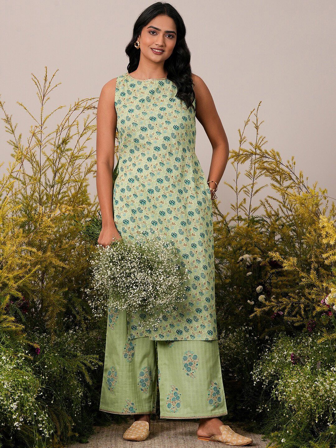 Floral Printed Regular Pure Cotton Kurta with Palazzos