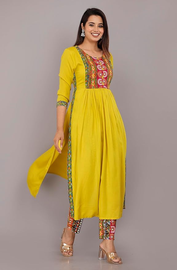 Nayra Cut Yellow Printed Round Neck 3/4 sleeve calf length Kurta Pant