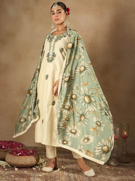 Women Floral Embroidered Regular Thread Work Kurta with Trousers & Dupatta