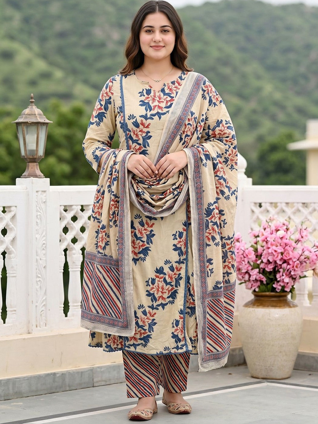Women Floral Printed Regular Pure Cotton Kurta with Trousers & With Dupatta