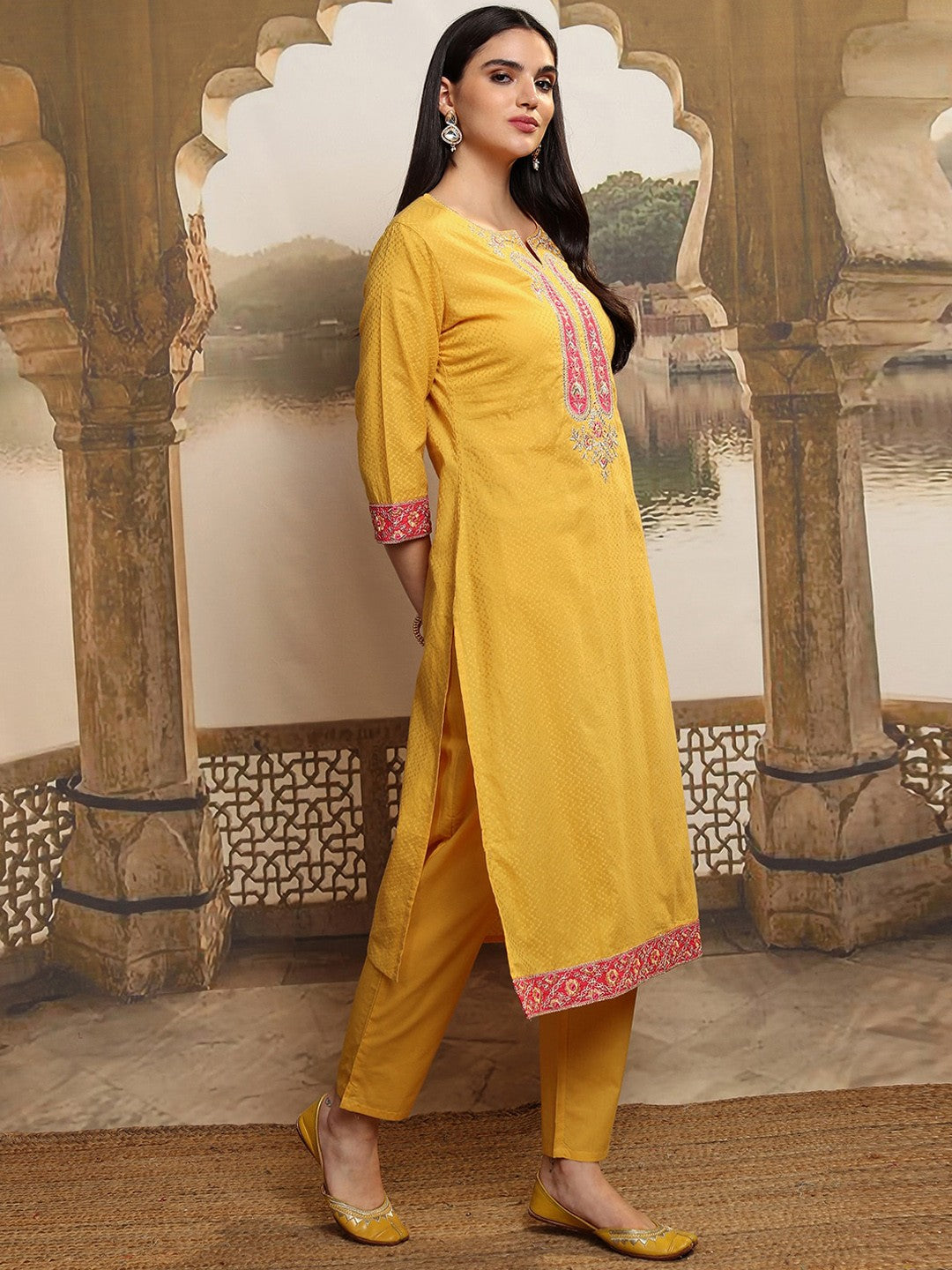 Women Floral Embroidered Regular Pure Cotton Kurta with Trousers & With Dupatta