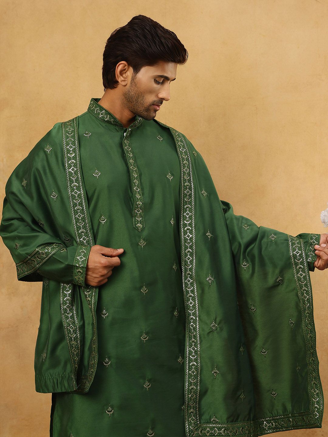 Floral Embroidered Regular Sequinned Kurta With Korean Pants & Dupatta