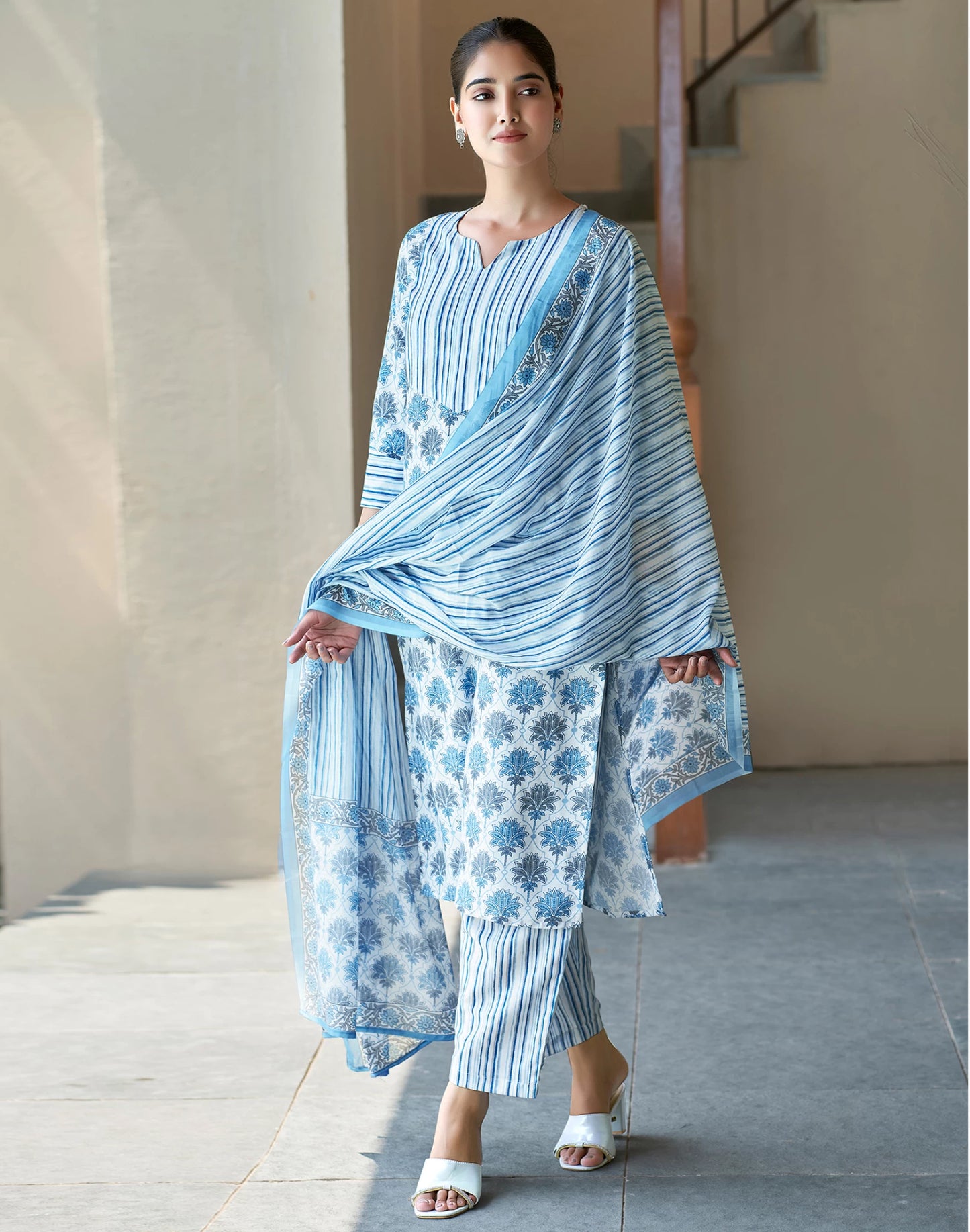 Women Viscose Rayon Kurta Pant Dupatta Set