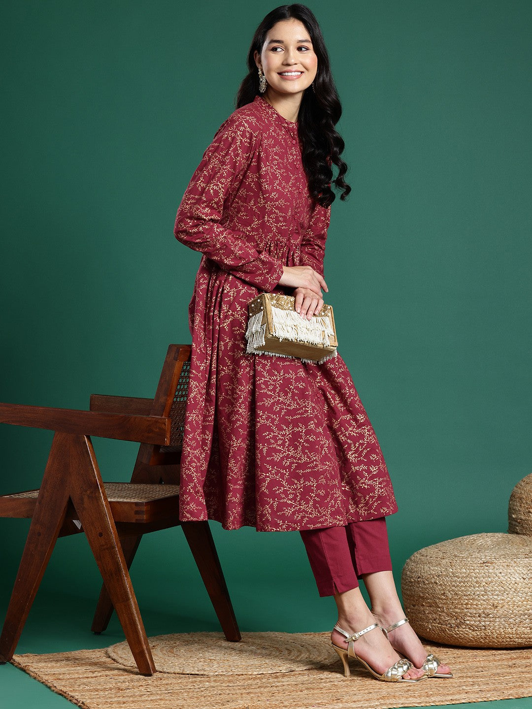 Women Printed Pure Cotton Kurta with Trousers