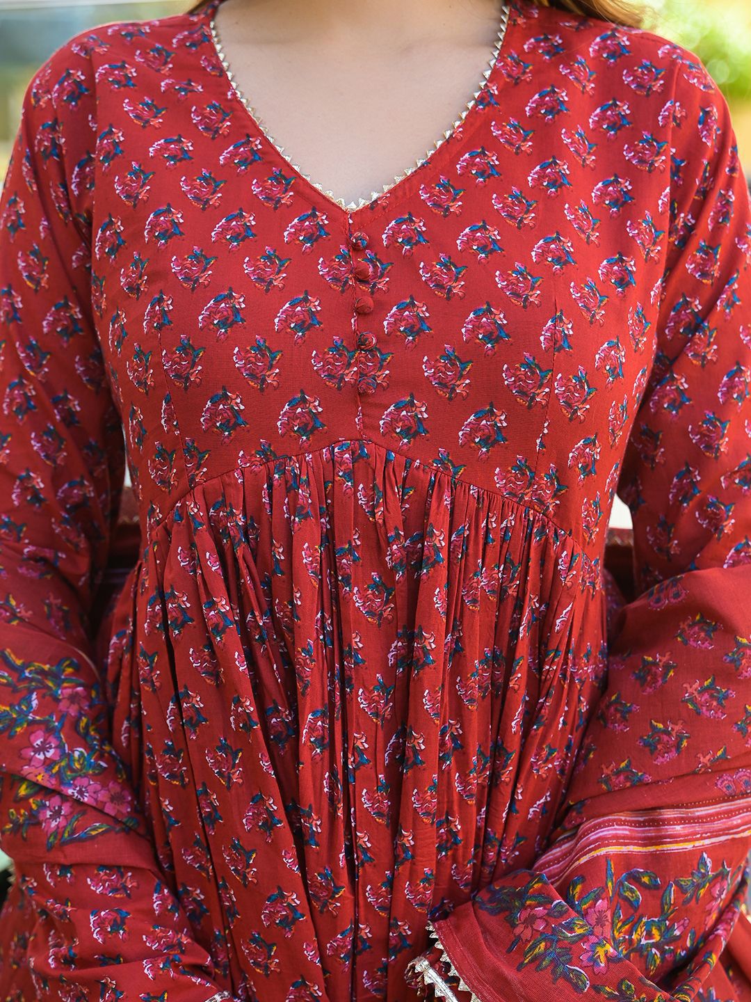 Women Red Pure Cotton Kurta Sets