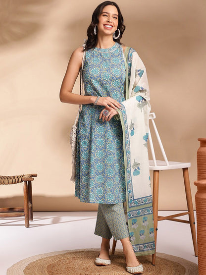 Women Ethnic Motifs Printed Regular Gotta Patti Cotton Republic Day Kurta With Trousers & Dupatta