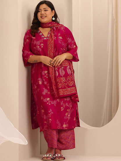 Plus Size Women Floral Printed Kurta with Trousers & With Dupatta