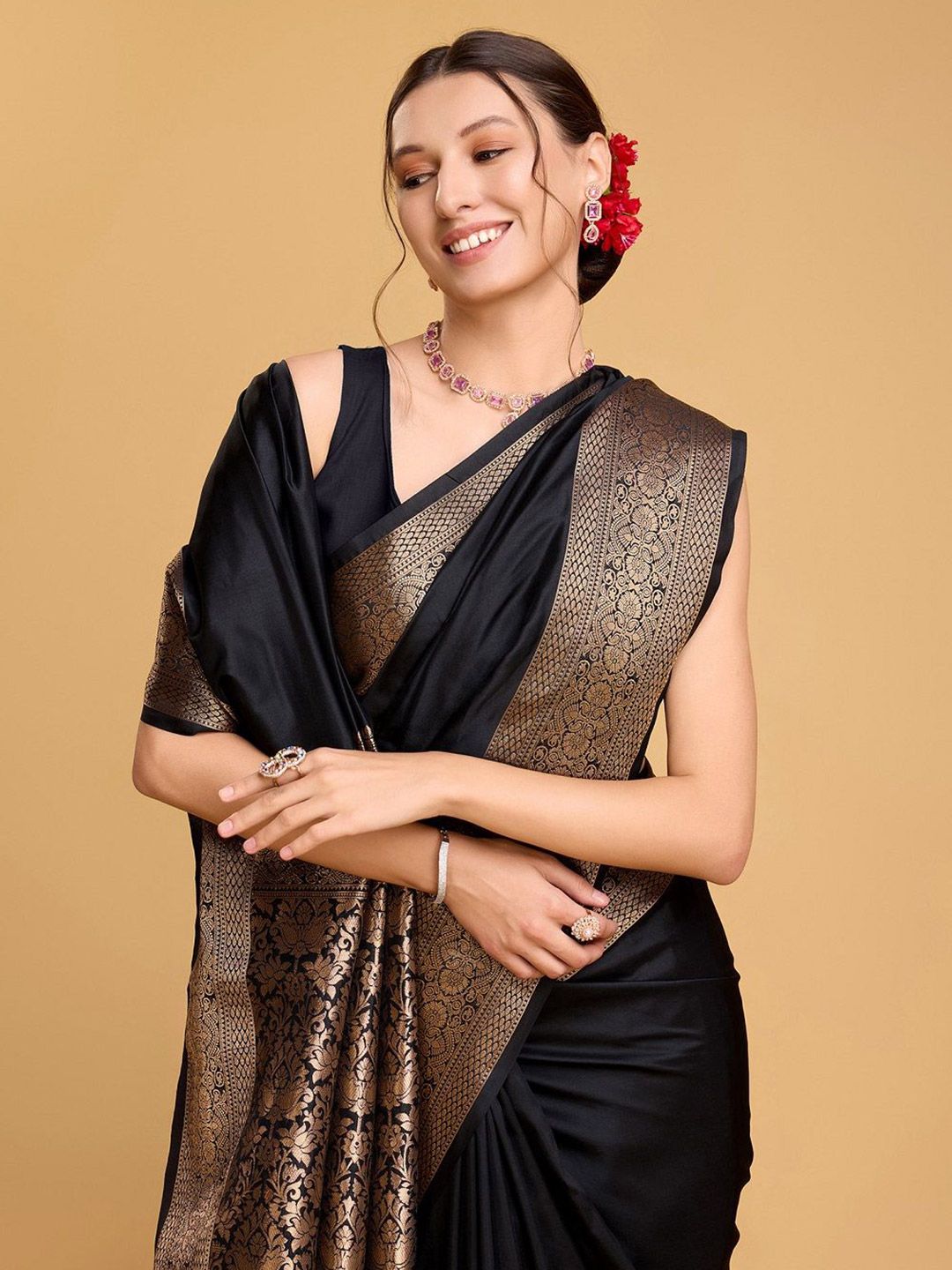 Solid Woven Design Zari Art Silk Kanjeevaram Saree