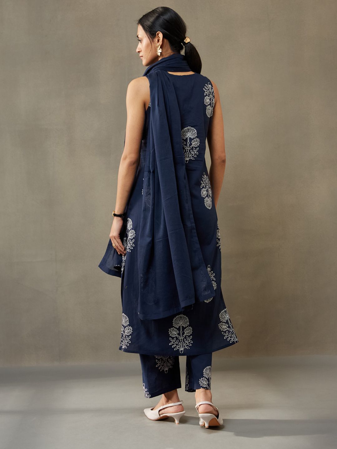 Women Ethnic Motifs Printed Pure Cotton Sleek Work Smart Office Kurta with Trousers & Dupatta