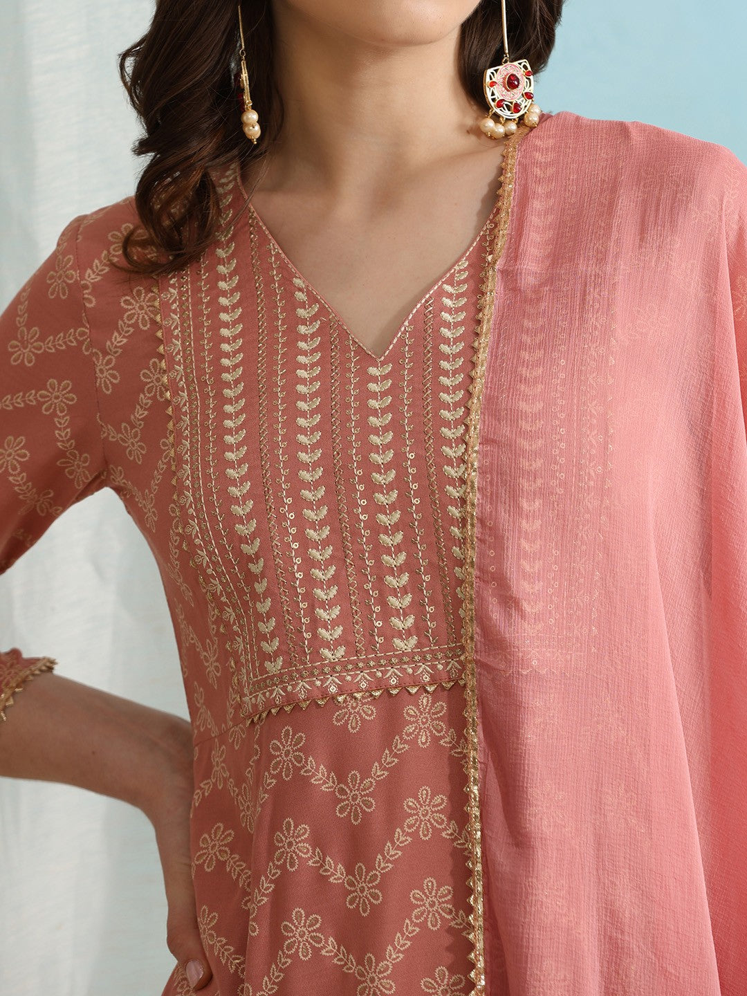 Floral Embroidered Regular Sequinned Kurta with Palazzos & Dupatta