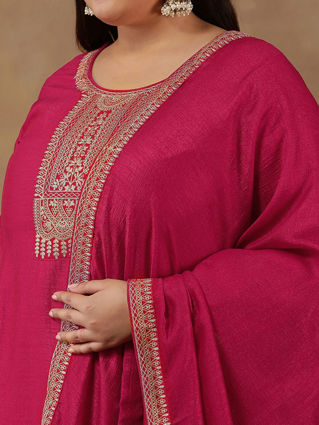 Plus Size Ethnic Motifs Embroidered Thread Work Kurta Trousers & With Dupatta