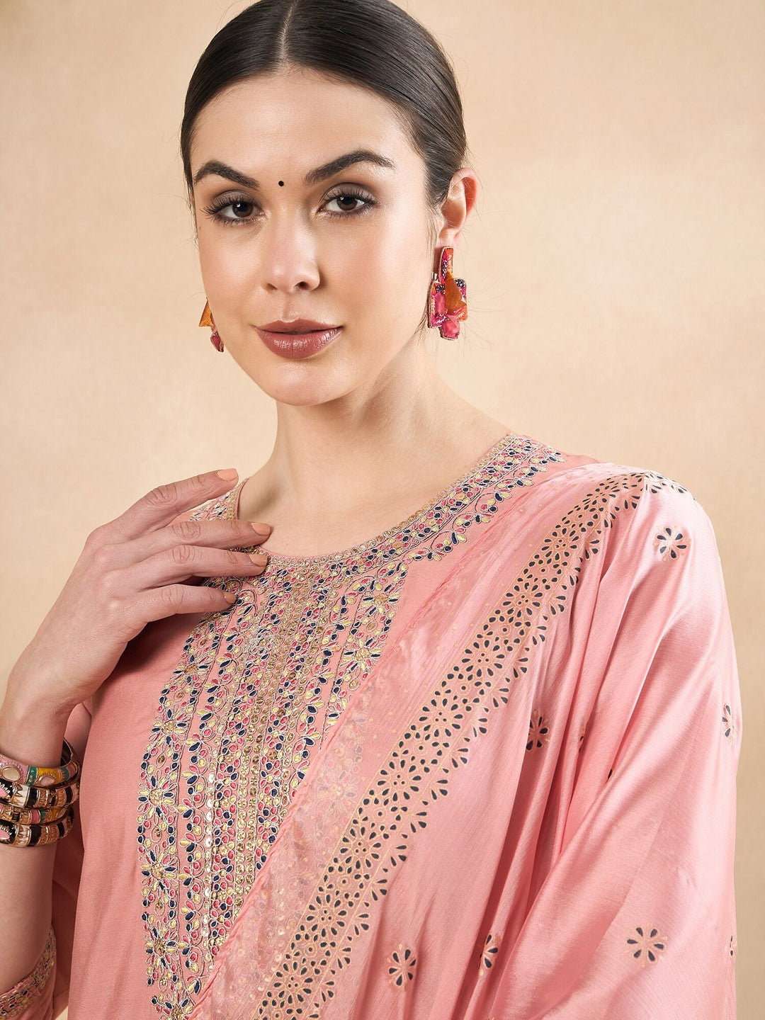 Peach-Coloured Floral Embroidered Regular Sequinned Kurta With Trousers & Dupatta