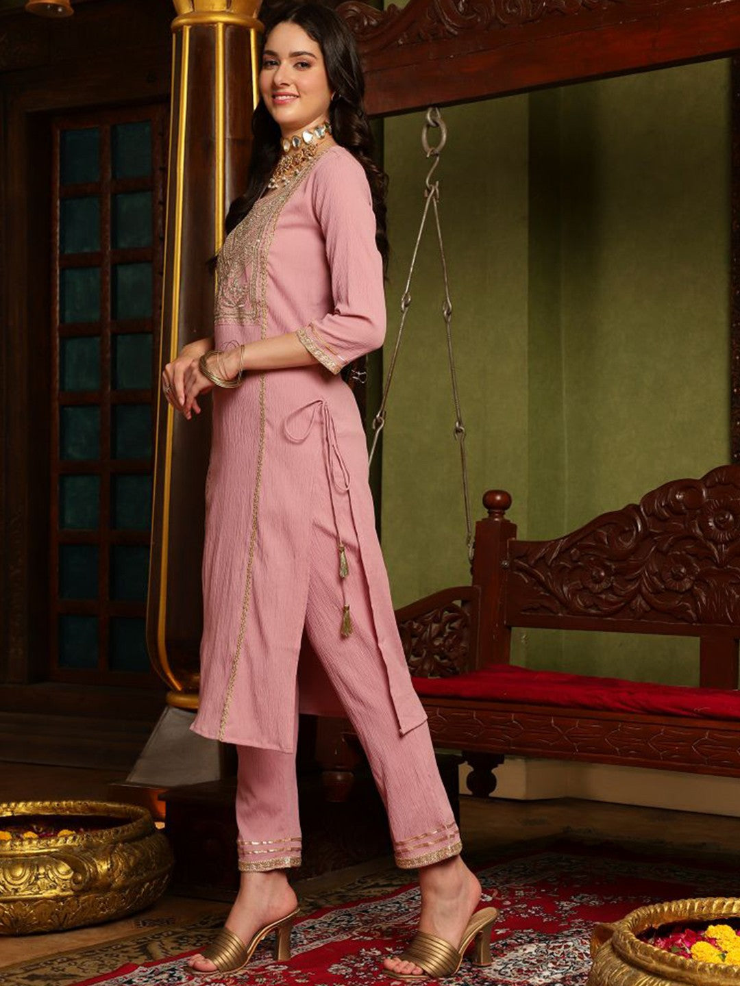 Mauve Ethnic Motifs Embroidered Sequinned Straight Kurta With Trouser & Dupatta