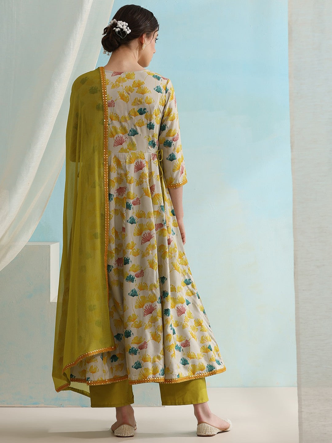 Round Neck Floral Printed Anarkali Kurta with Palazzo & Dupatta