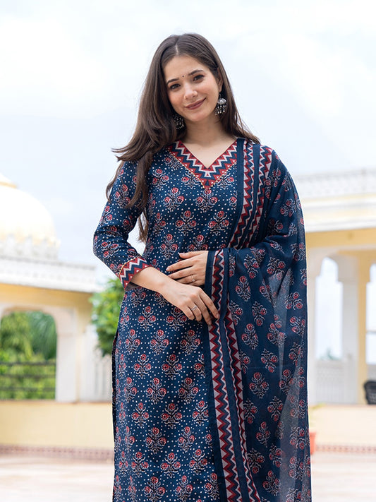 Floral Printed Straight Kurta With Trousers & Dupatta